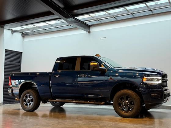 RAM 2500 6.7 I6 TURBO DIESEL LARAMIE NIGHT EDITION CD 4X4 AUTOMÁTICO